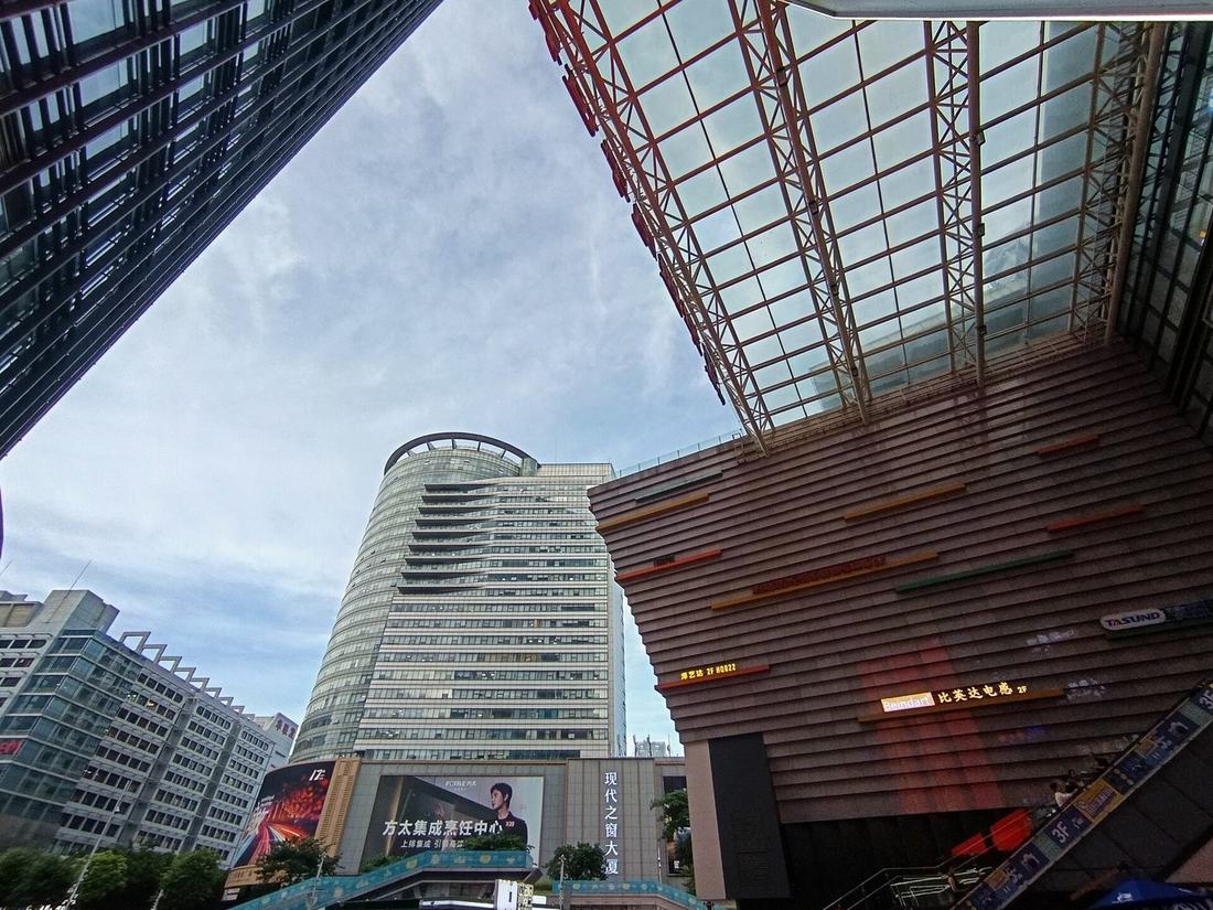 Huaqiangbei electronics district, Shenzhen